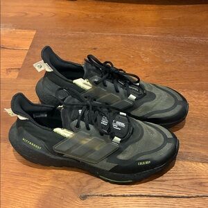 Adidas Black and Gray Ultraboost Cold.RDY ultimate insulation shoes. Worn once